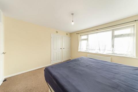 undefined, Bromley Road, London, SE6