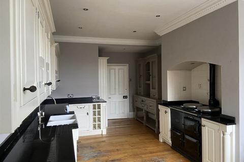 6 bedroom end of terrace house for sale, Westoe Village, SOUTH SHIELDS