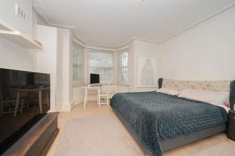 2 bedroom flat for sale, Finborough Road, London SW10