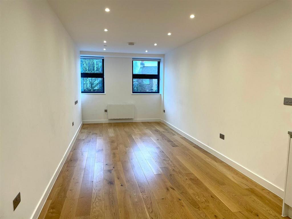 Living Rm.jpg