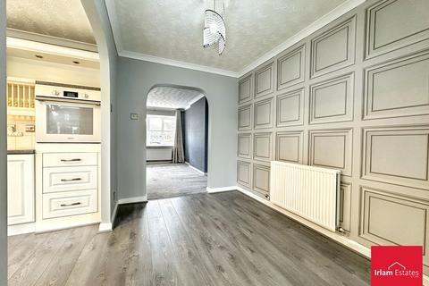 3 bedroom semi-detached house for sale, Locklands Lane, Irlam, M44