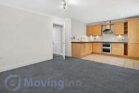 2 bedroom flat to rent, Martell Road, West Norwood, SE21 8EA
