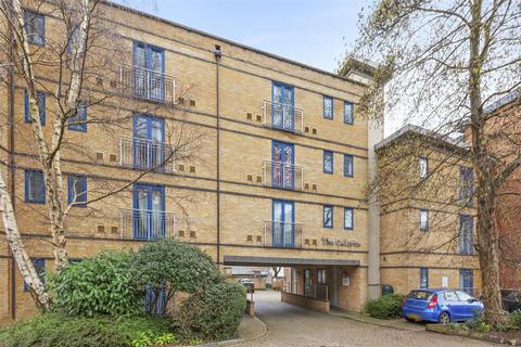 undefined, Dovecot Road, High Wycombe HP13