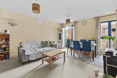 undefined, Dovecot Road, High Wycombe HP13