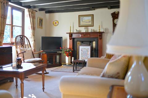 3 bedroom detached house for sale, Yew Tree Bank, Bomere Heath, Shrewsbury