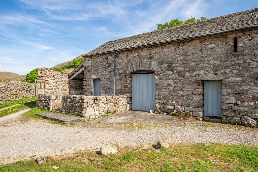 Outbuilding