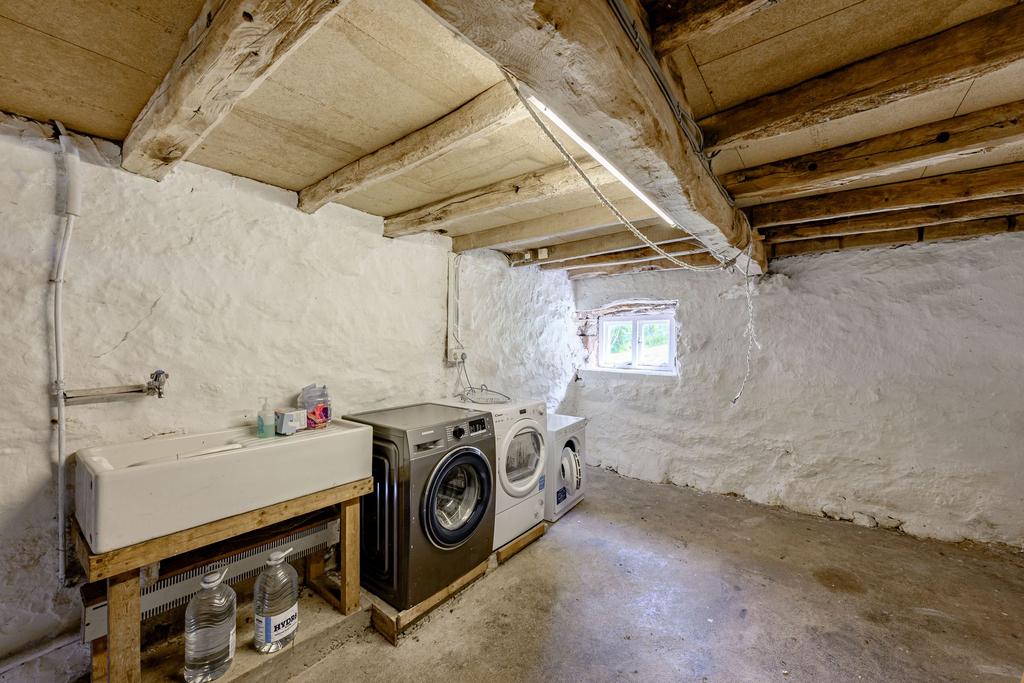 Outbuilding