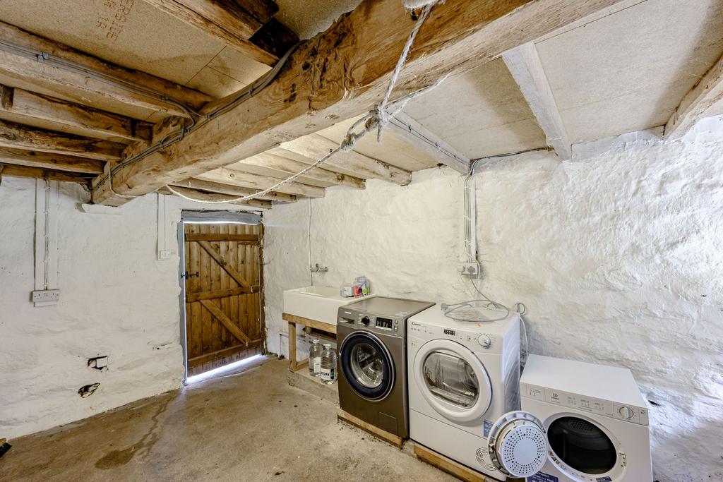 Outbuilding