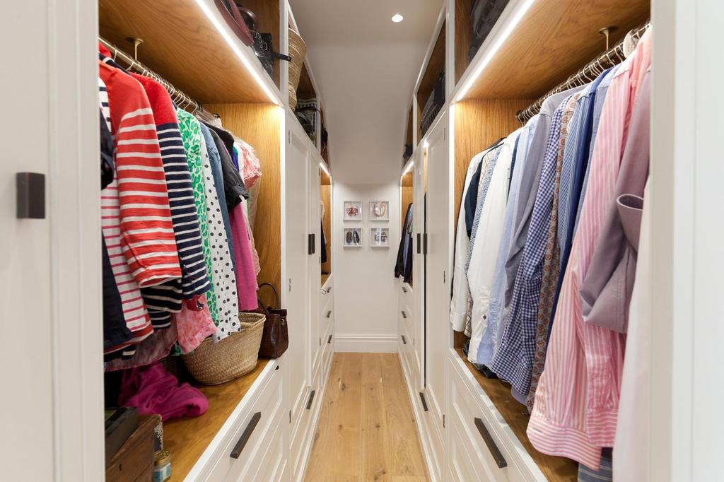Dressing Area