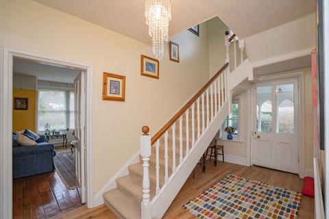 4 bedroom semi-detached house for sale, Woodfarm Road, Malvern, WR14