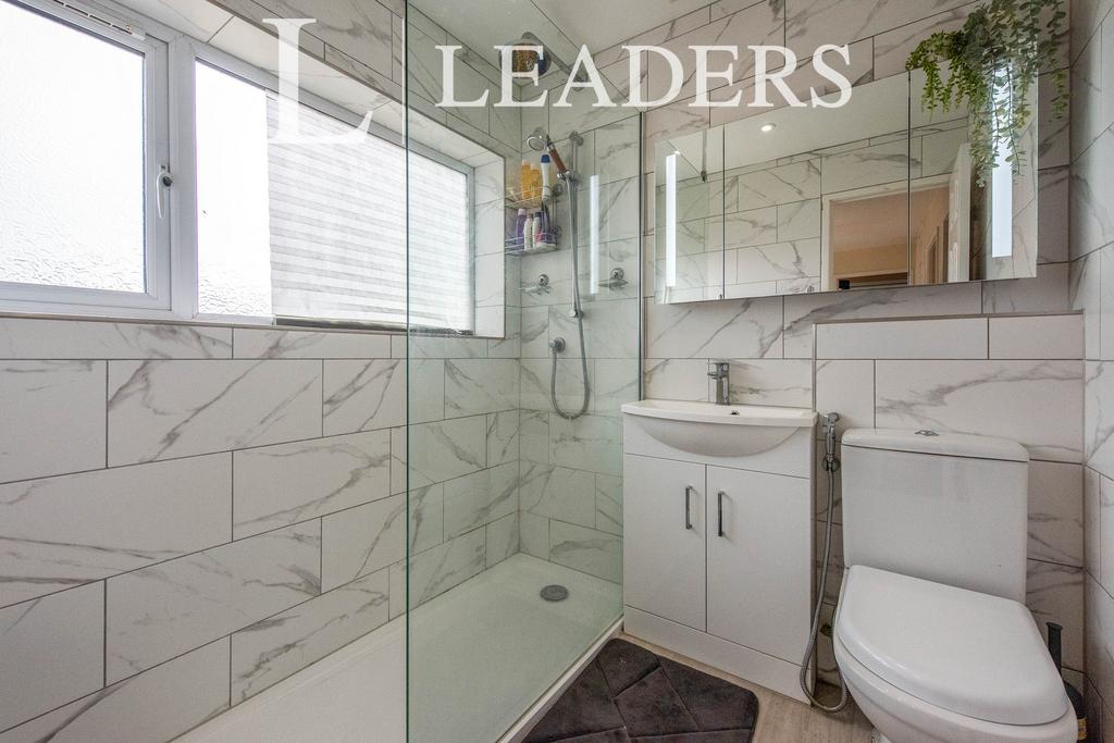 7 Bathroom