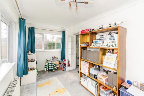 3 bedroom end of terrace house for sale, Abbotswood Close, Romsey