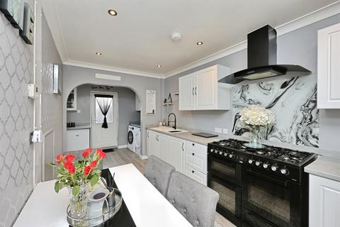 3 bedroom semi-detached house for sale, Salhouse Road, Norwich