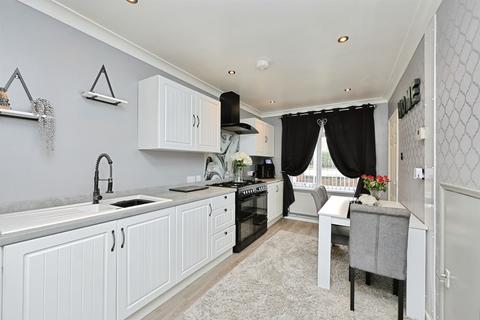 3 bedroom semi-detached house for sale, Salhouse Road, Norwich