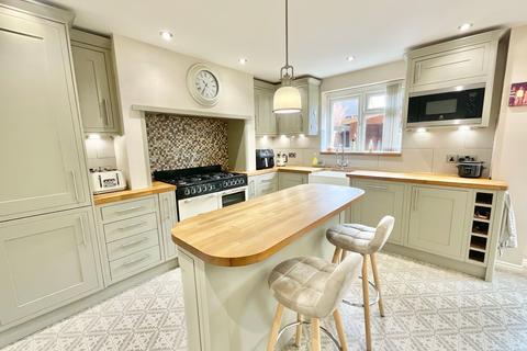 undefined, Darwin Close, Market Drayton, TF9