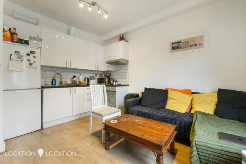 undefined, Downs Road, London, E5