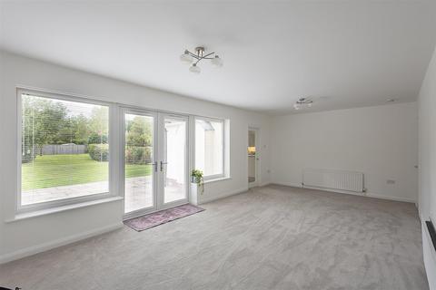 undefined, Eastern Way, Darras Hall, Ponteland