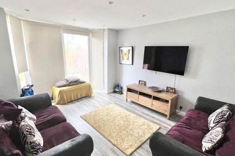 undefined, Lyndon Road, Solihull B92