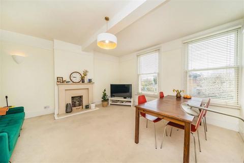 undefined, Church Road, Teddington TW11