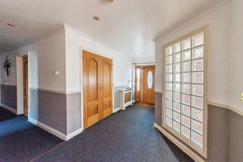 4 bedroom detached bungalow for sale, High Street, Helpringham, Sleaford