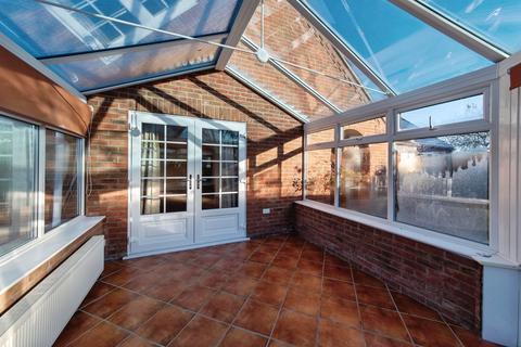 4 bedroom detached bungalow for sale, High Street, Helpringham, Sleaford