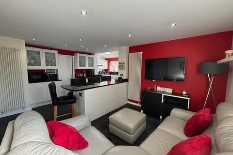 4 bedroom detached house for sale, UpperWood, The Rock
