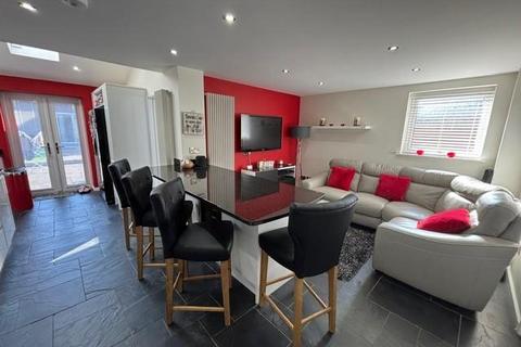4 bedroom detached house for sale, UpperWood, The Rock