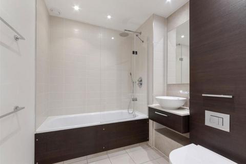 2 bedroom flat to rent, Williamsburg Plaza, London E14