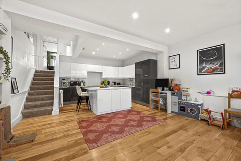 East Dulwich Grove, East Dulwich, SE22
