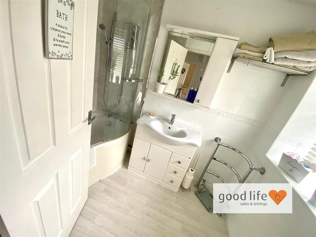 20260228 121322957 i OS58cornbankclose.jpg