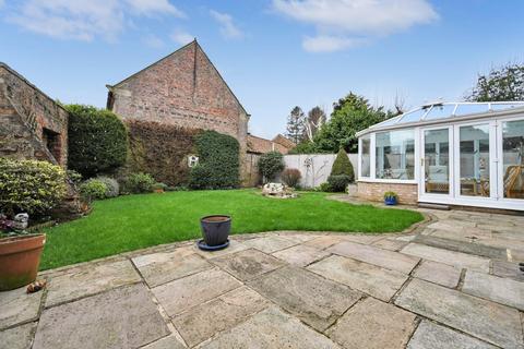 undefined, Asenby, Thirsk