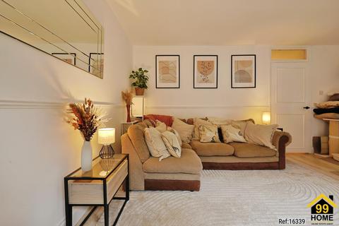 undefined, St Ervans Road, London, W10