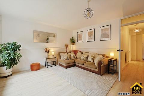 undefined, St. Ervans Road, London, W10