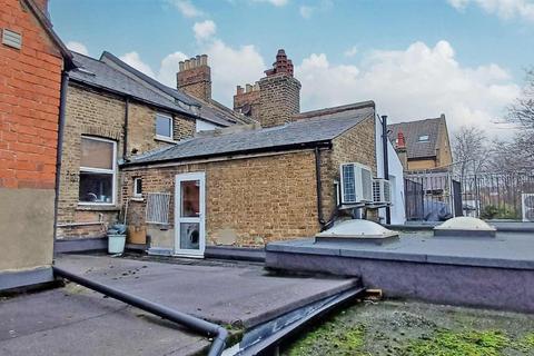 undefined, Elmers End Road, LONDON