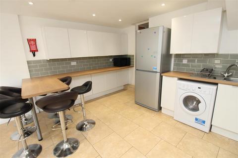 7 bedroom house for sale, Rhymney Street, Cardiff CF24