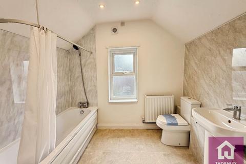 1 bedroom flat to rent, Belgrave Crescent, Eccles, Manchester, Greater Manchester, M30
