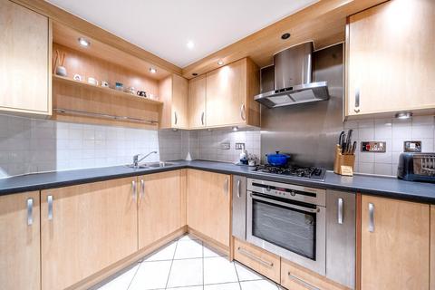 3 bedroom flat for sale, Jerome Place, Kingston Upon Thames, KT1