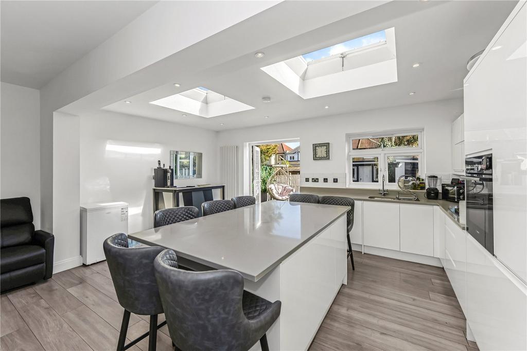 Dining Room/Kitchen
