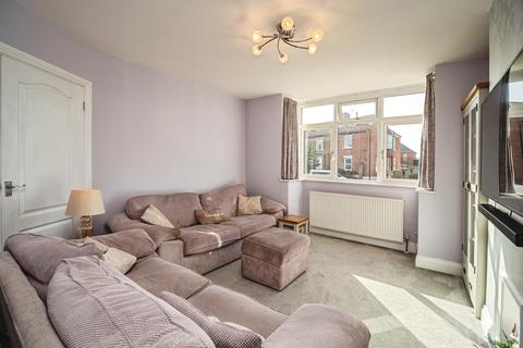 3 bedroom semi-detached house for sale, Chickerell Road, Weymouth