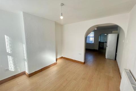 2 bedroom terraced house for sale, Monument Street, Peterborough