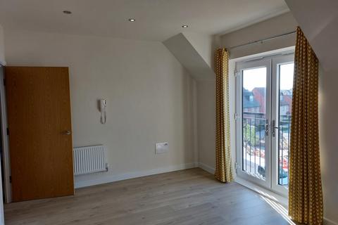 2 bedroom flat to rent, Reaseheath Way, Nantwich, CW5
