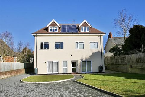undefined, College Road, Woking