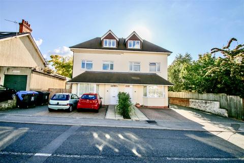 undefined, College Road, Woking