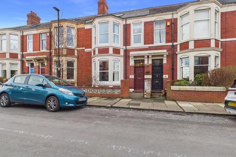 3 bedroom terraced house for sale, Armstrong Avenue, Heaton, Newcastle Upon Tyne, NE6