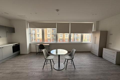 Studio to rent, Friary House, Southampton, SO14