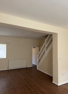 2 bedroom flat to rent, Rose Avenue, Stanley, County Durham
