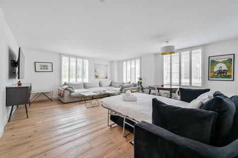 2 bedroom flat for sale, Basing Place, Shoreditch, London, E2