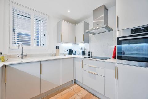 2 bedroom flat for sale, Basing Place, Shoreditch, London, E2