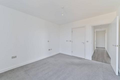 2 bedroom flat to rent, Batavia Road, New Cross, London, SE14