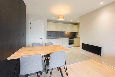 2 bedroom apartment to rent, Spinners Way, Manchester